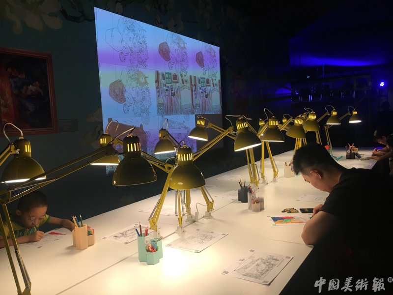 艺术活动经历怎么写?以下是一些实用的建议,帮助你更好地记录和分享你的艺术体验。