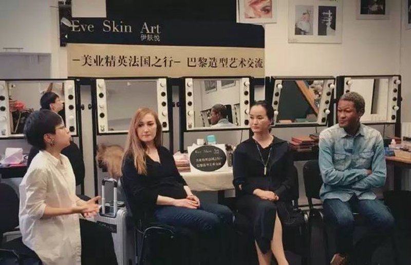 艺术设计的魅力,如何在文字中绽放?——从字体选择到视觉冲击力的全面提升